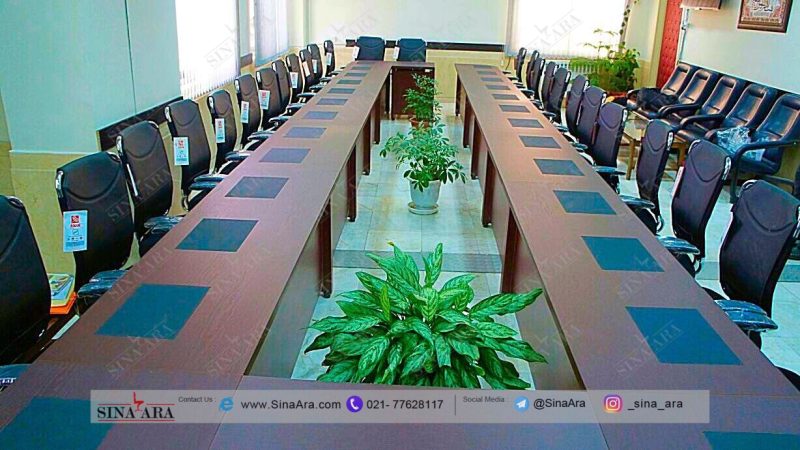 میز کنفرانسی