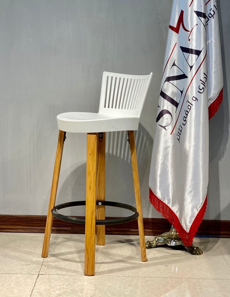 صندلی مدل ماهانا پایه چوبی