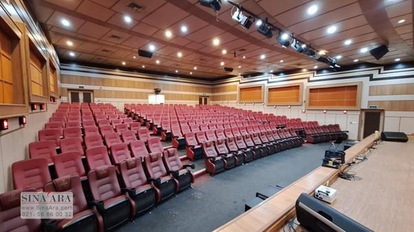 اجزای اصلی در تجهیز سالن همایش